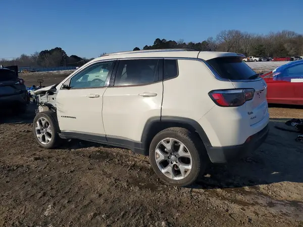3C4NJDCB9MT528023 2021 JEEP COMPASS - Image 2