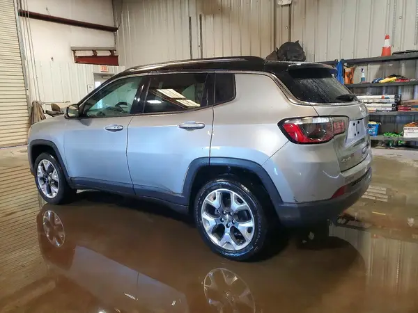 3C4NJDCB9MT529513 2021 JEEP COMPASS - Image 2