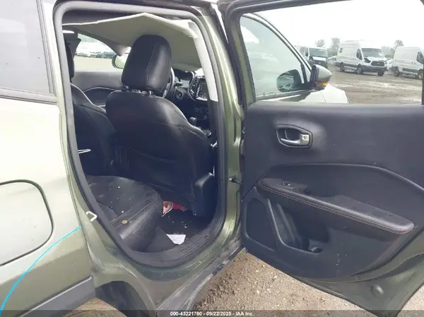 3C4NJDCB9MT535540 2021 JEEP COMPASS - Image 8