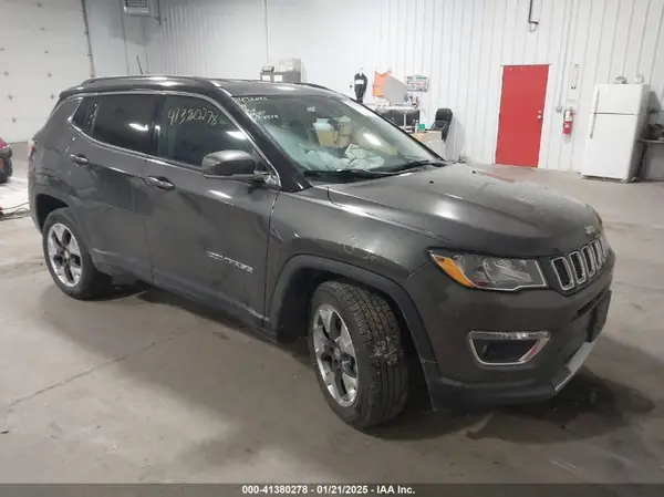 3C4NJDCB9MT543766 2021 JEEP COMPASS - Image 1