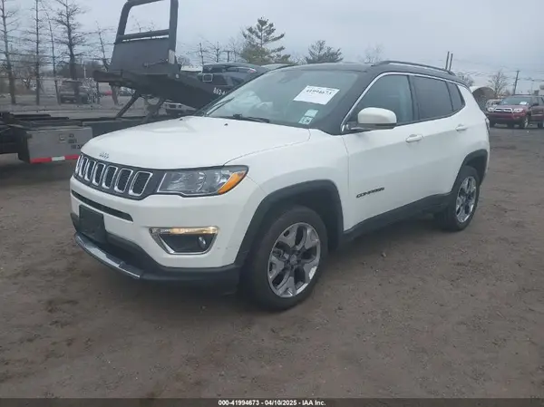 3C4NJDCB9MT556758 2021 JEEP COMPASS - Image 2