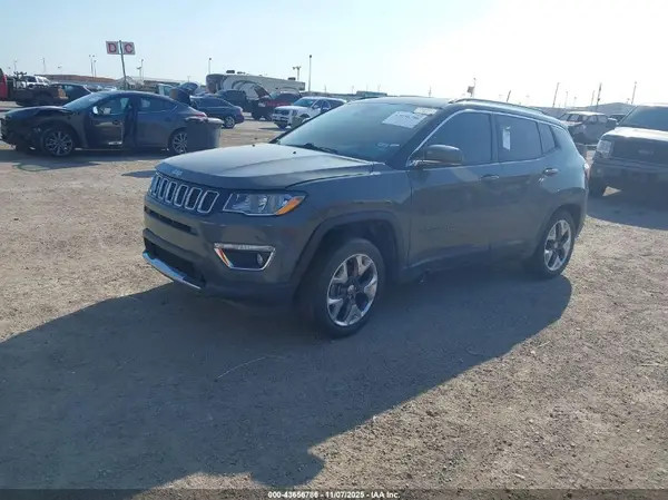 3C4NJDCB9MT558803 2021 JEEP COMPASS - Image 2