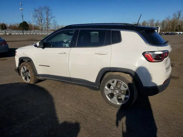 3C4NJDCB9MT568120 2021 JEEP COMPASS - Image 2