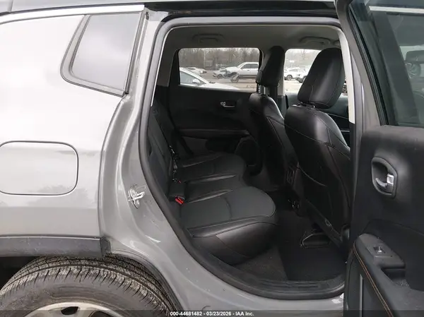 3C4NJDCB9MT578873 2021 JEEP COMPASS - Image 8