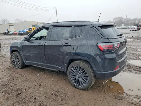 3C4NJDCB9NT115715 2022 JEEP COMPASS - Image 2