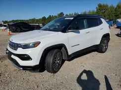 3C4NJDCB9NT118596 2022 JEEP COMPASS