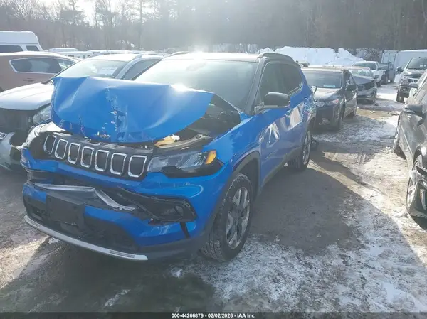 3C4NJDCB9NT123457 2022 JEEP COMPASS - Image 2