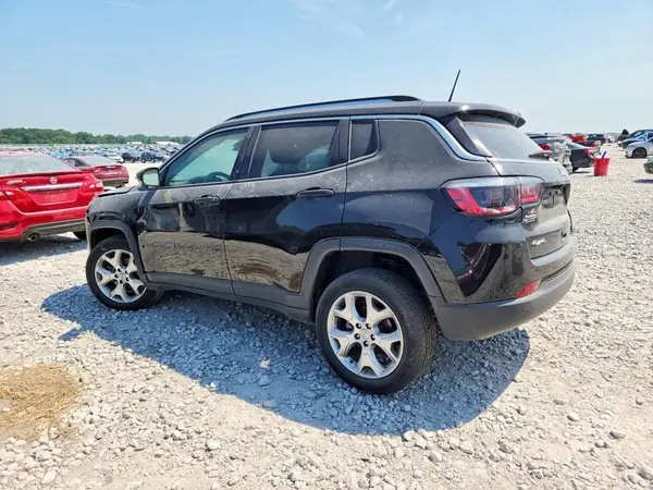 3C4NJDCB9NT134815 2022 JEEP COMPASS - Image 2