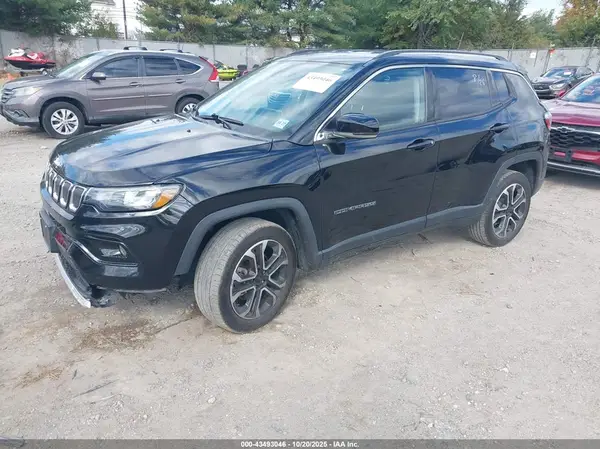 3C4NJDCB9NT150030 2022 JEEP COMPASS - Image 2