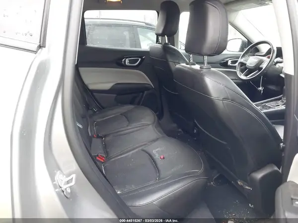 3C4NJDCB9NT152988 2022 JEEP COMPASS - Image 8