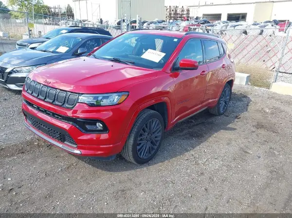 3C4NJDCB9NT157611 2022 JEEP COMPASS - Image 2
