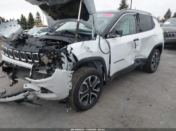 3C4NJDCB9NT182251 2022 JEEP COMPASS - Image 2