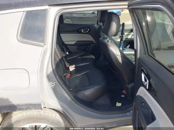3C4NJDCB9NT196425 2022 JEEP COMPASS - Image 8