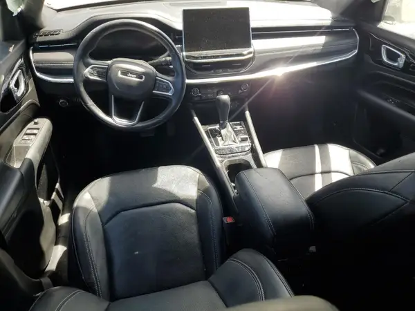 3C4NJDCB9NT209917 2022 JEEP COMPASS - Image 8