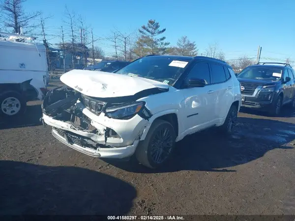 3C4NJDCB9NT221436 2022 JEEP COMPASS - Image 2