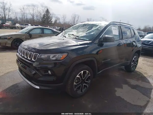 3C4NJDCB9NT222991 2022 JEEP COMPASS - Image 2