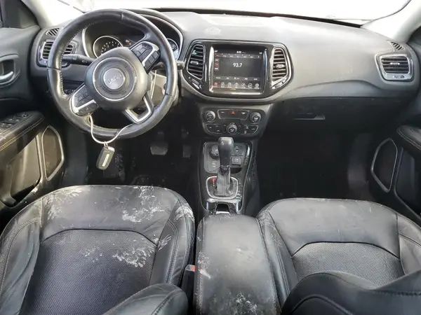 3C4NJDCBXHT596921 2017 JEEP COMPASS - Image 8