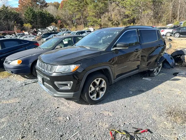 3C4NJDCBXHT641937 2017 JEEP COMPASS - Image 2