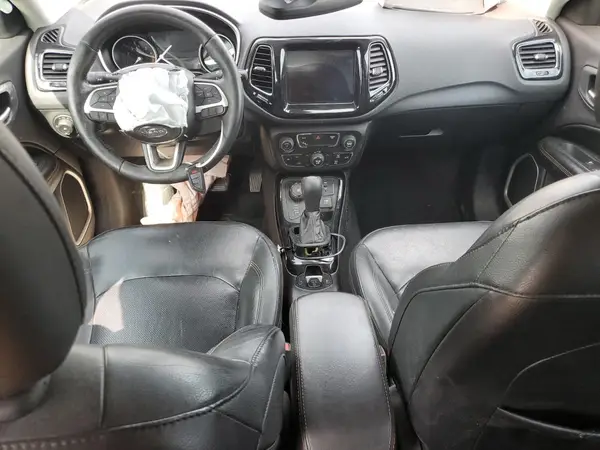 3C4NJDCBXHT666000 2017 JEEP COMPASS - Image 8