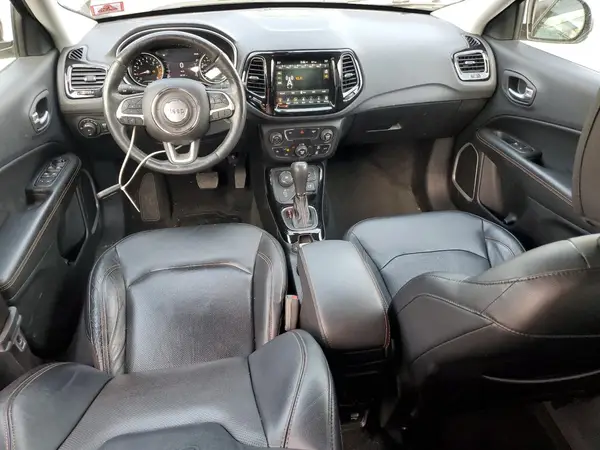 3C4NJDCBXJT115636 2018 JEEP COMPASS - Image 8