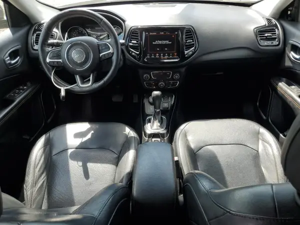3C4NJDCBXJT143727 2018 JEEP COMPASS - Image 8