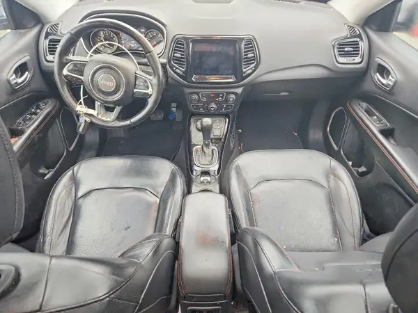 3C4NJDCBXJT146093 2018 JEEP COMPASS - Image 8