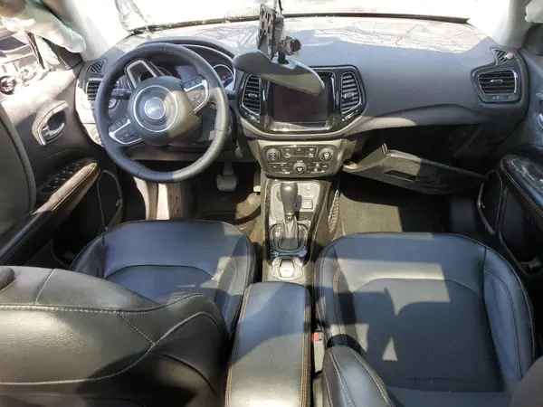3C4NJDCBXJT153321 2018 JEEP COMPASS - Image 8