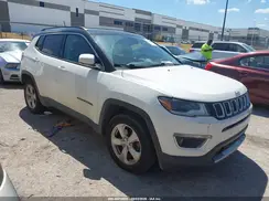 3C4NJDCBXJT163301 2018 JEEP COMPASS