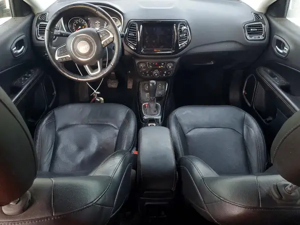 3C4NJDCBXJT178882 2018 JEEP COMPASS - Image 8