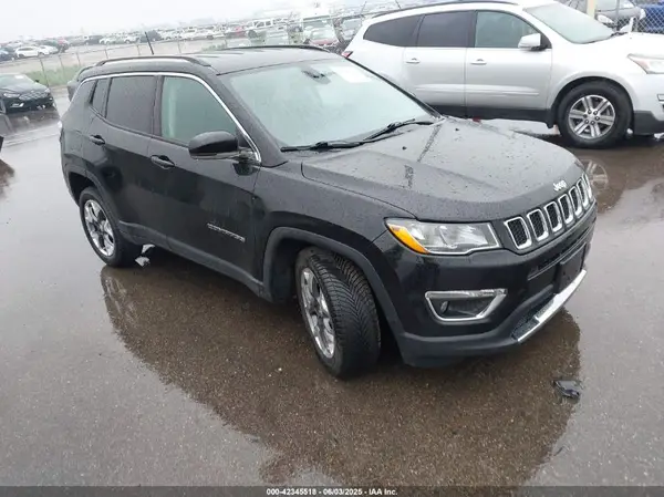 3C4NJDCBXJT180275 2018 JEEP COMPASS - Image 1