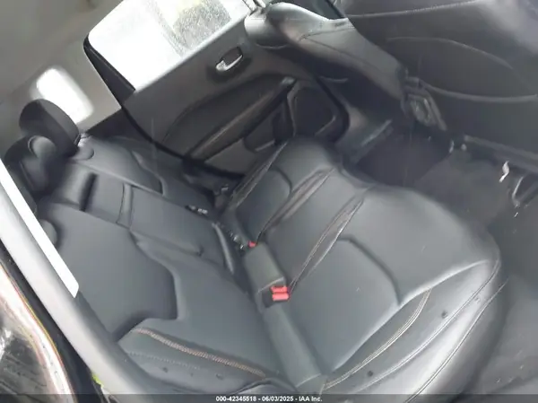 3C4NJDCBXJT180275 2018 JEEP COMPASS - Image 8