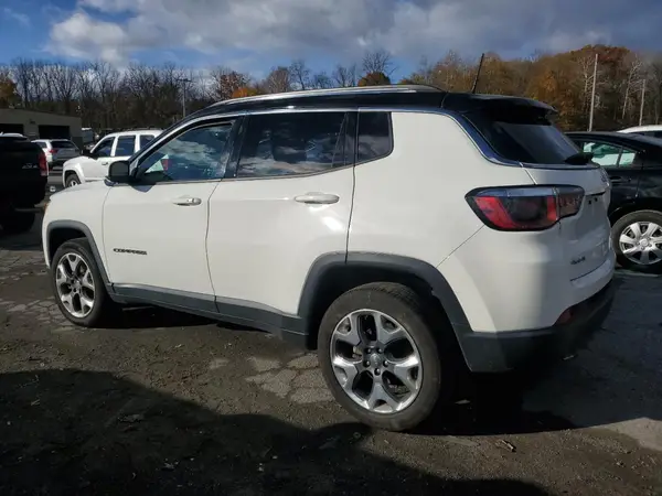 3C4NJDCBXJT234335 2018 JEEP COMPASS - Image 2