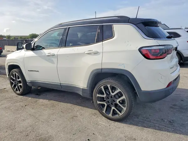 3C4NJDCBXJT245206 2018 JEEP COMPASS - Image 2