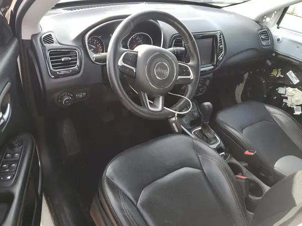 3C4NJDCBXJT245206 2018 JEEP COMPASS - Image 8