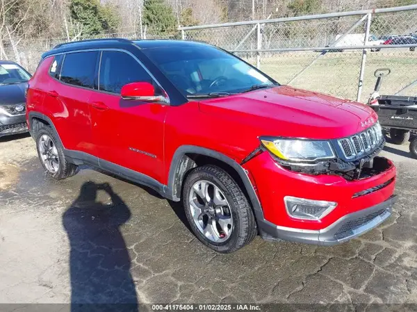 3C4NJDCBXJT265987 2018 JEEP COMPASS - Image 1