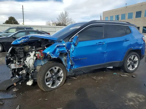 3C4NJDCBXJT315299 2018 JEEP COMPASS - Image 1