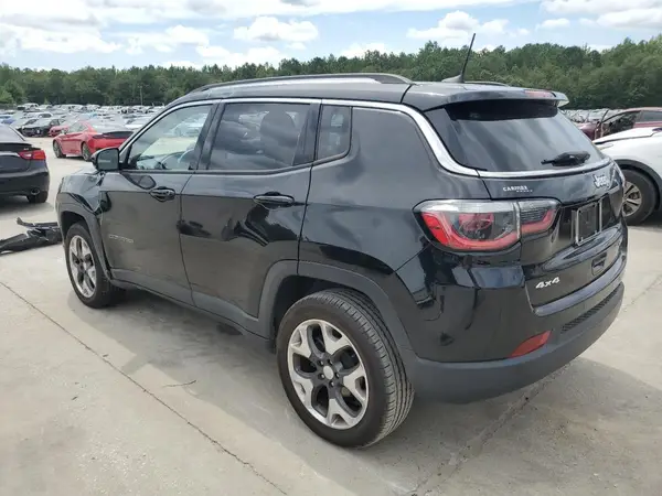 3C4NJDCBXJT332880 2018 JEEP COMPASS - Image 2