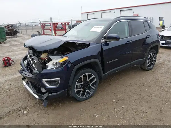 3C4NJDCBXJT336895 2018 JEEP COMPASS - Image 2