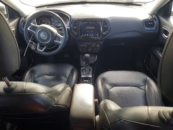 3C4NJDCBXJT341160 2018 JEEP COMPASS - Image 8