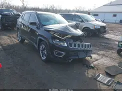 3C4NJDCBXJT341269 2018 JEEP COMPASS