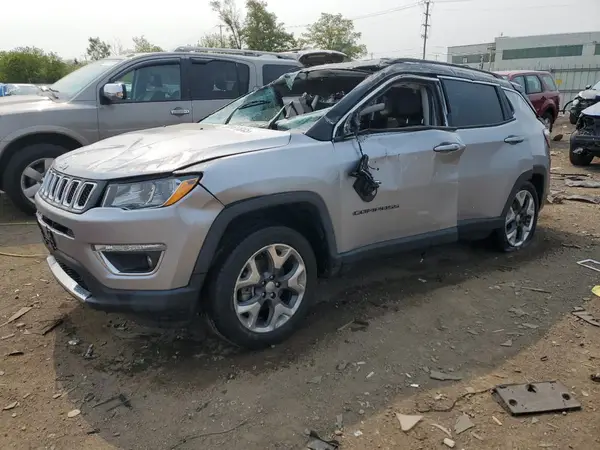 3C4NJDCBXJT355043 2018 JEEP COMPASS - Image 1
