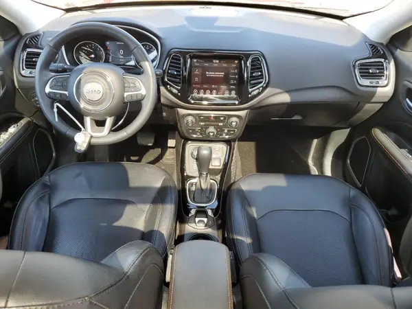 3C4NJDCBXJT365877 2018 JEEP COMPASS - Image 8
