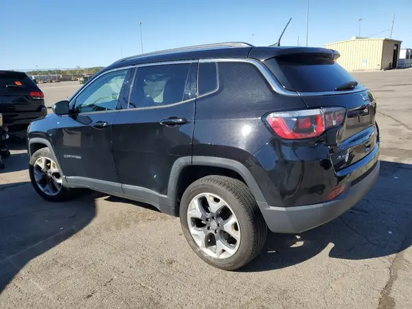 3C4NJDCBXJT396241 2018 JEEP COMPASS - Image 2