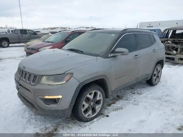3C4NJDCBXJT417346 2018 JEEP COMPASS - Image 2