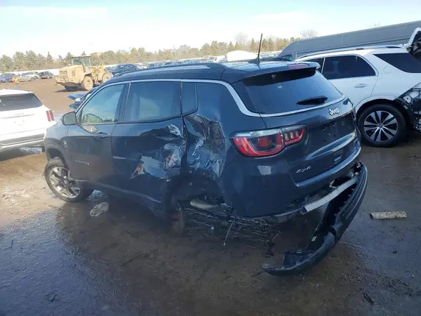 3C4NJDCBXJT419016 2018 JEEP COMPASS - Image 2