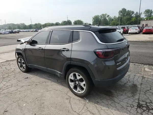 3C4NJDCBXJT457958 2018 JEEP COMPASS - Image 2