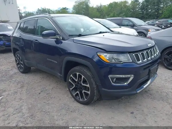 3C4NJDCBXJT481337 2018 JEEP COMPASS - Image 1