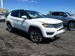 3C4NJDCBXKT594416 2019 JEEP COMPASS