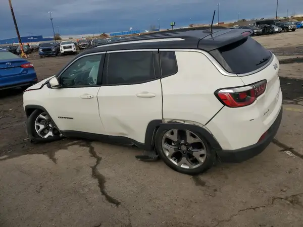 3C4NJDCBXKT656154 2019 JEEP COMPASS - Image 2