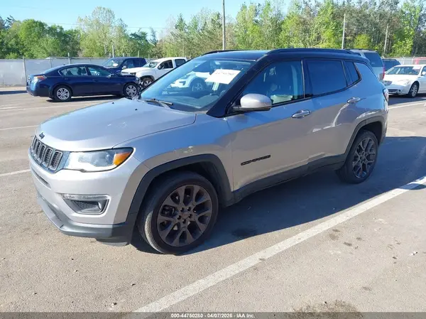 3C4NJDCBXKT660396 2019 JEEP COMPASS - Image 2